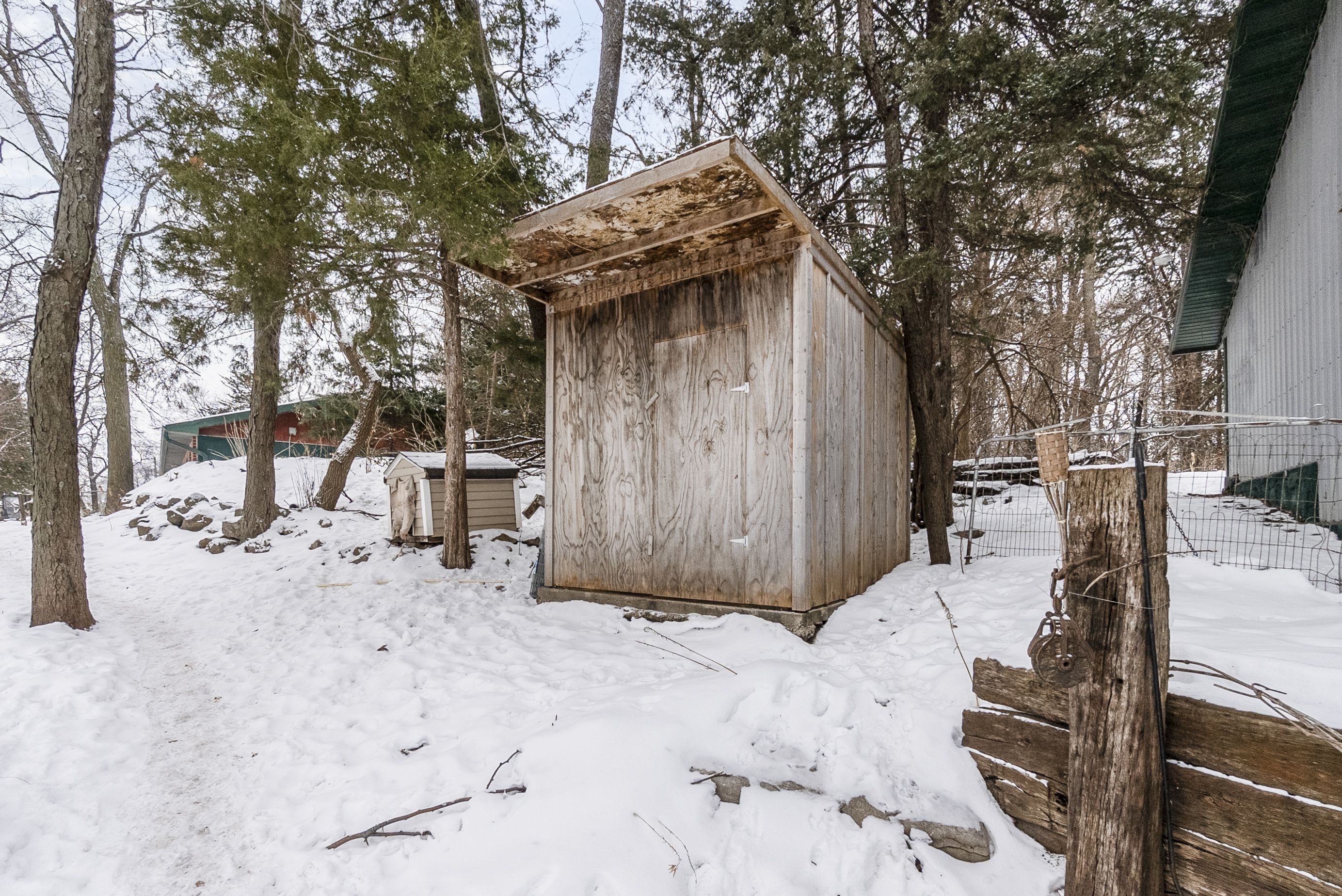 Listing Photo: 40-print-3251 Brandon Diagonal Blvd_Edits (40 of 52)